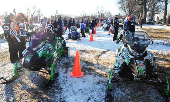 Grafton USCC cross-country snowmobile race