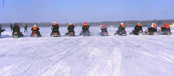 Pine Lake cross-country snowmobile racing