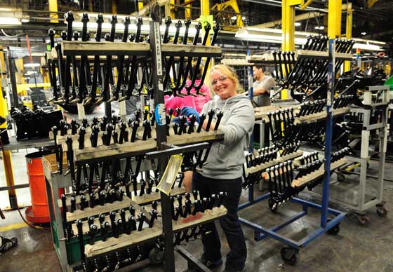 Arctic Cat snowmobile production line in TRF. Photo by ArcticInsider.com