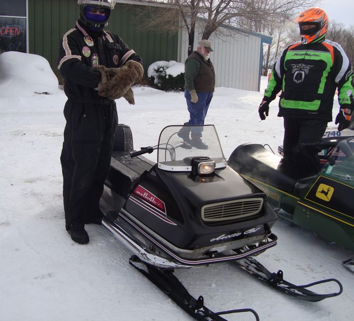 St. Hilaire, MN, Vintage Snowmobile Show & Ride In