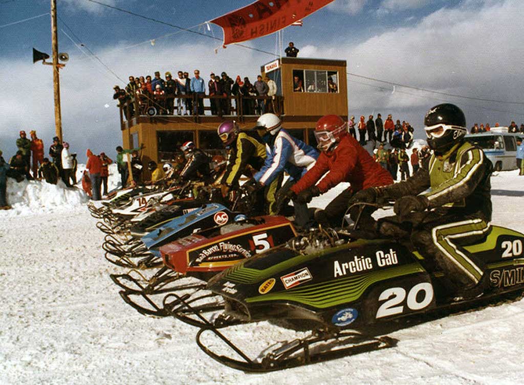 Bob Elsner in 1976 on Team Arctic Cat. 