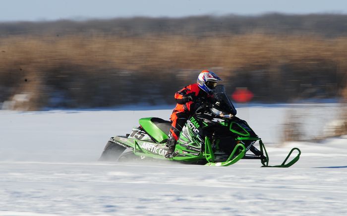 Team Arctic's Wes Selby at Pine Lake 2013. Photo by ArcticInsider.com