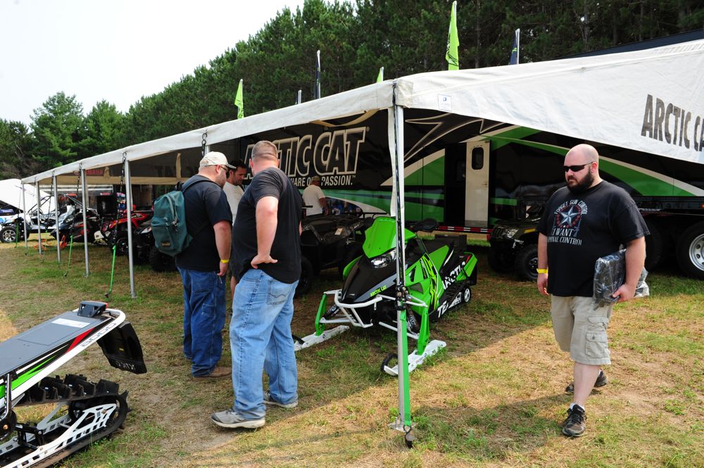 Arctic Cat and other vintage snowmobile stuff at 2015 Princeton Swap. Photo by ArcticInsider.com