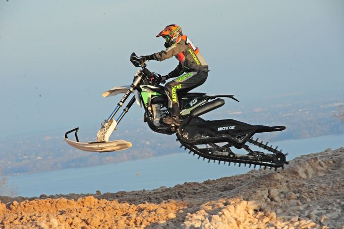 Team Arctic's Wes Selby on the Arctic Cat SVX 450. Photo by ArcticInsider.com