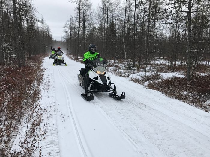 Snowmobiling with friends, Arctic Cat, Minnesota and winter 2018. Photo by ArcticInsider.com