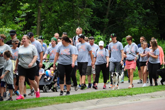 Tucker Hibbert and Team 68 Walk For Wishes